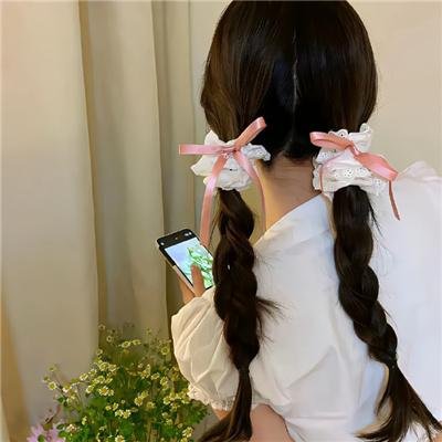 左边最后那栋房子